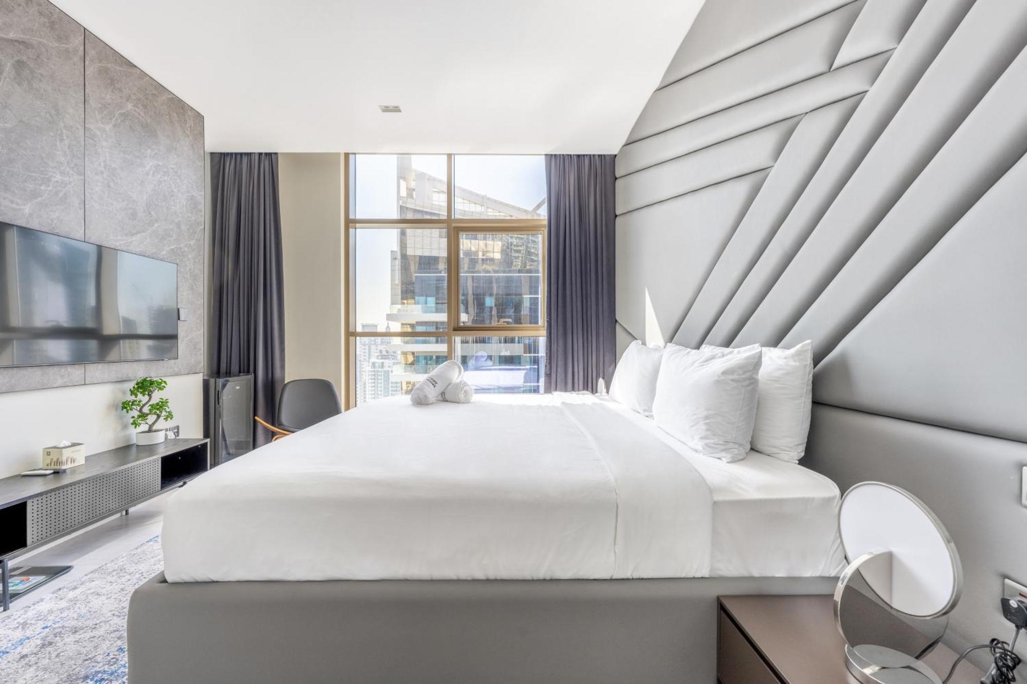 Exclusive Marina Stay - Posh 3Br With Stunning Views Dubái Exterior foto