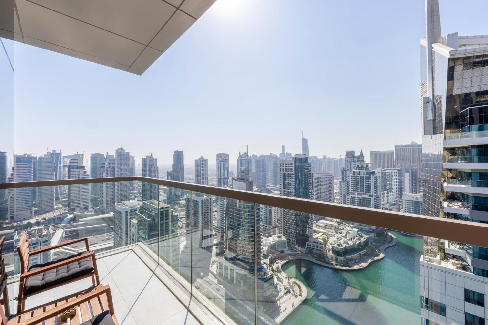 Exclusive Marina Stay - Posh 3Br With Stunning Views Dubái Exterior foto